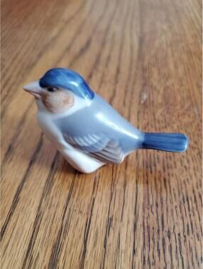 Vtg Royal Copenhagen Finch